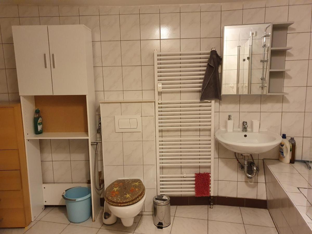 Simostay Хале Екстериор снимка