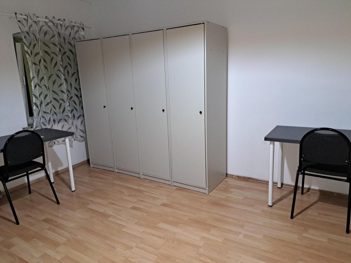 Simostay Хале Екстериор снимка
