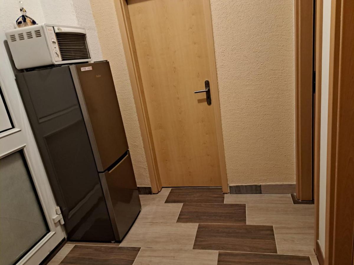 Simostay Хале Екстериор снимка